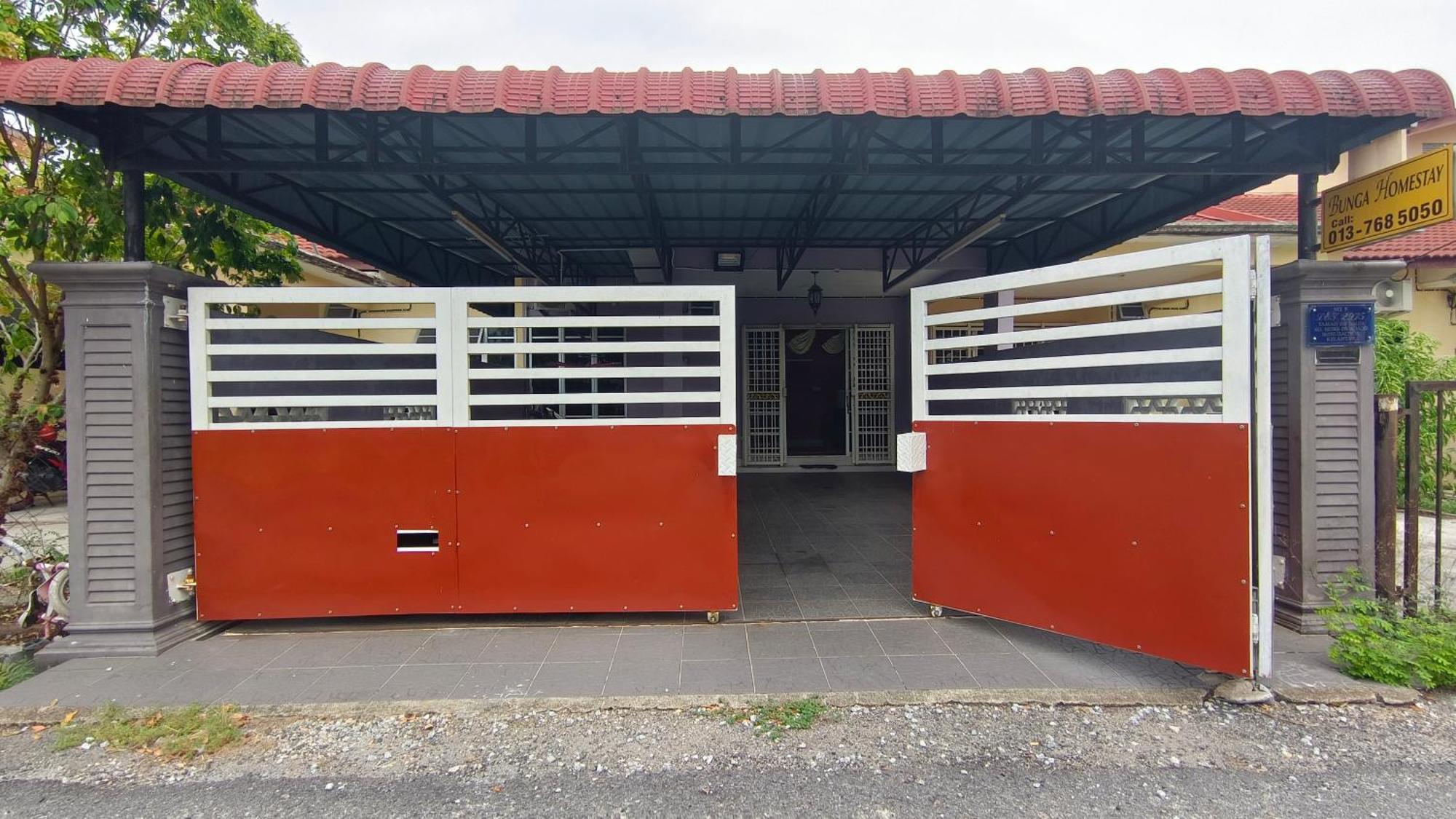 Bunga Homestay Kelantan Bachok Esterno foto